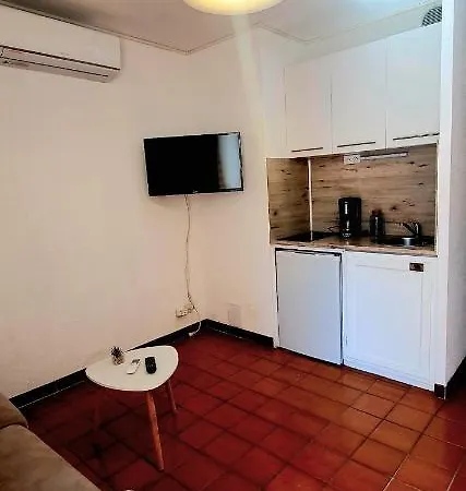 Studio A Deux Pas De La Flanerie דירה אגדה